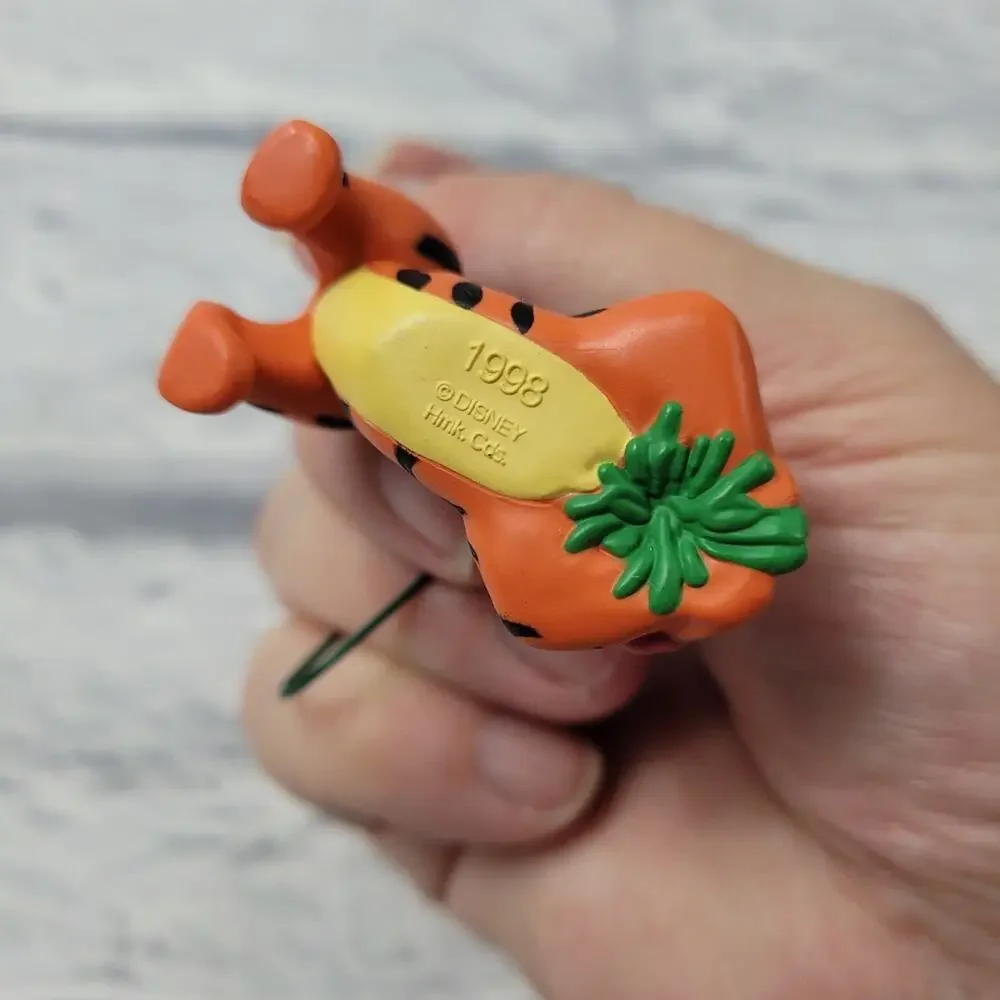 Hallmark Keepsake Disney 1998 Tigger in the Garden Winnie the Pooh Mini Ornament
